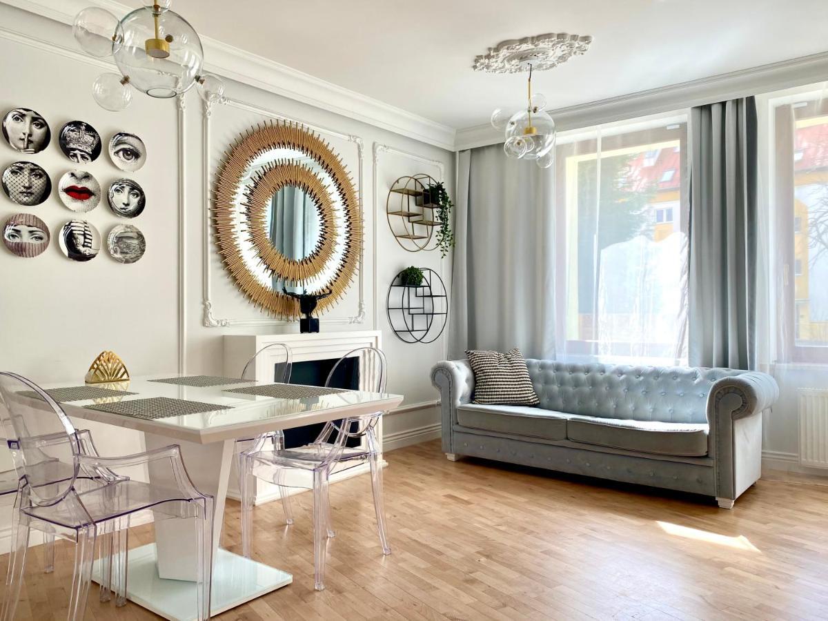 Gold By Praia Apartments - 600 M Do Plazy - Parking Sopot Ngoại thất bức ảnh