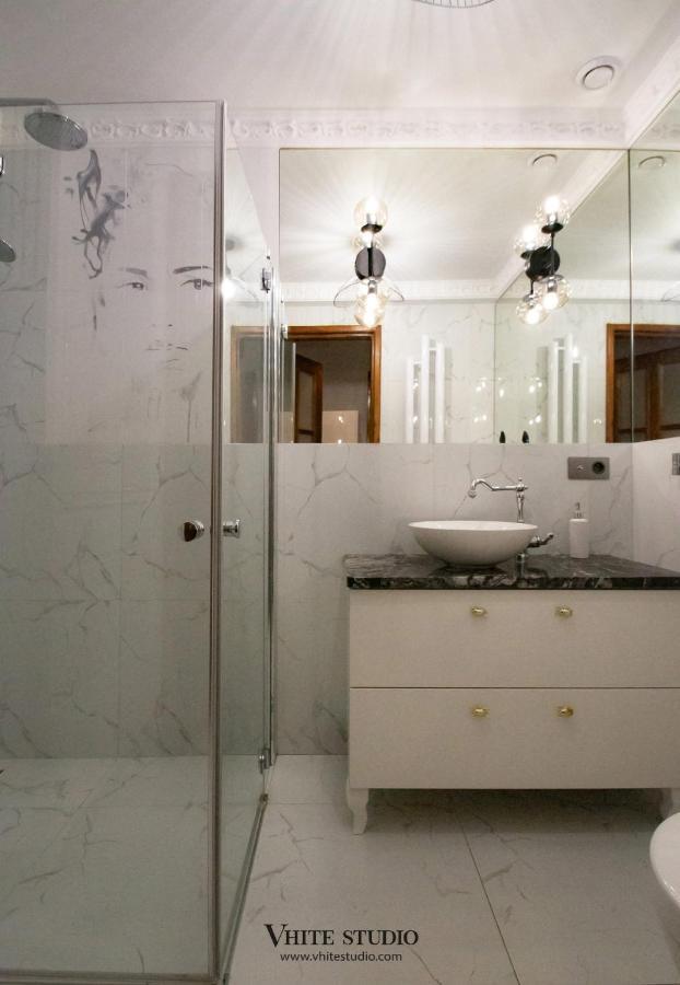 Gold By Praia Apartments - 600 M Do Plazy - Parking Sopot Ngoại thất bức ảnh